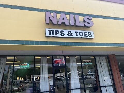 Tips & Toe, Ocean Springs