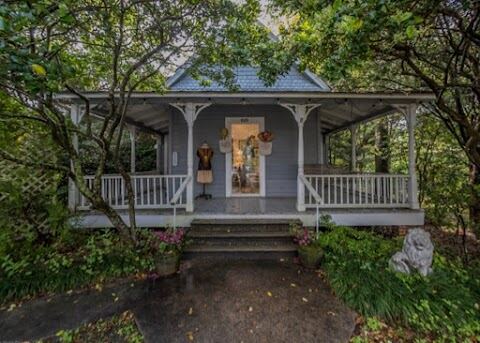 Buddyrow, Ocean Springs