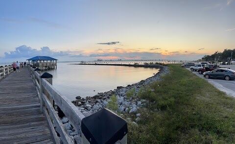 Ocean Springs Harbor Pier, Ocean Springs