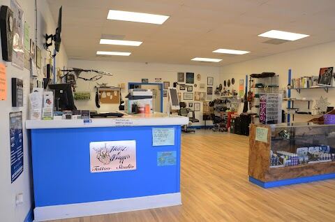 Heart & Daggers Tattoo Studio LLC, Ocean Springs
