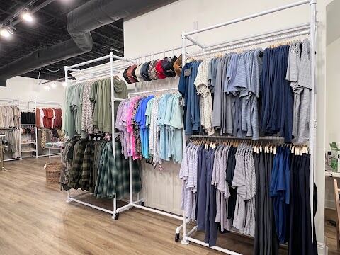 Golden Our Athleisure and Lifestyle, Ocean Springs