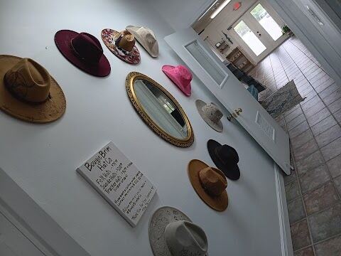 The Hue Hair Studio, Ocean Springs