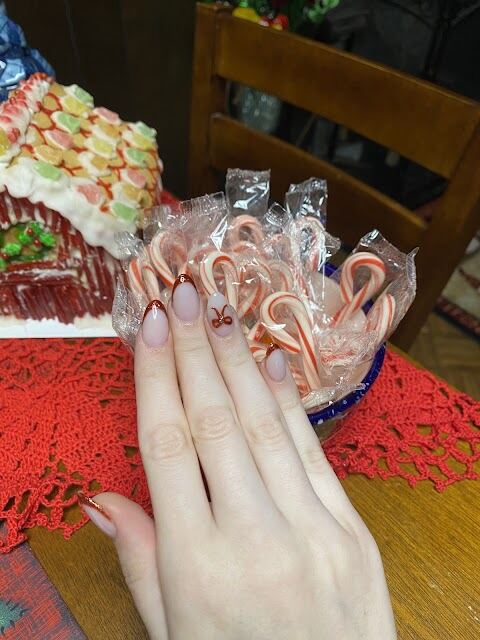 5 Star Nails, Ocean Springs