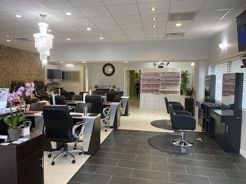Purelux Nails & Spa, Ocean Springs