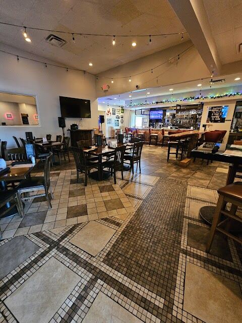 The Cypress Taphouse, Ocean Springs