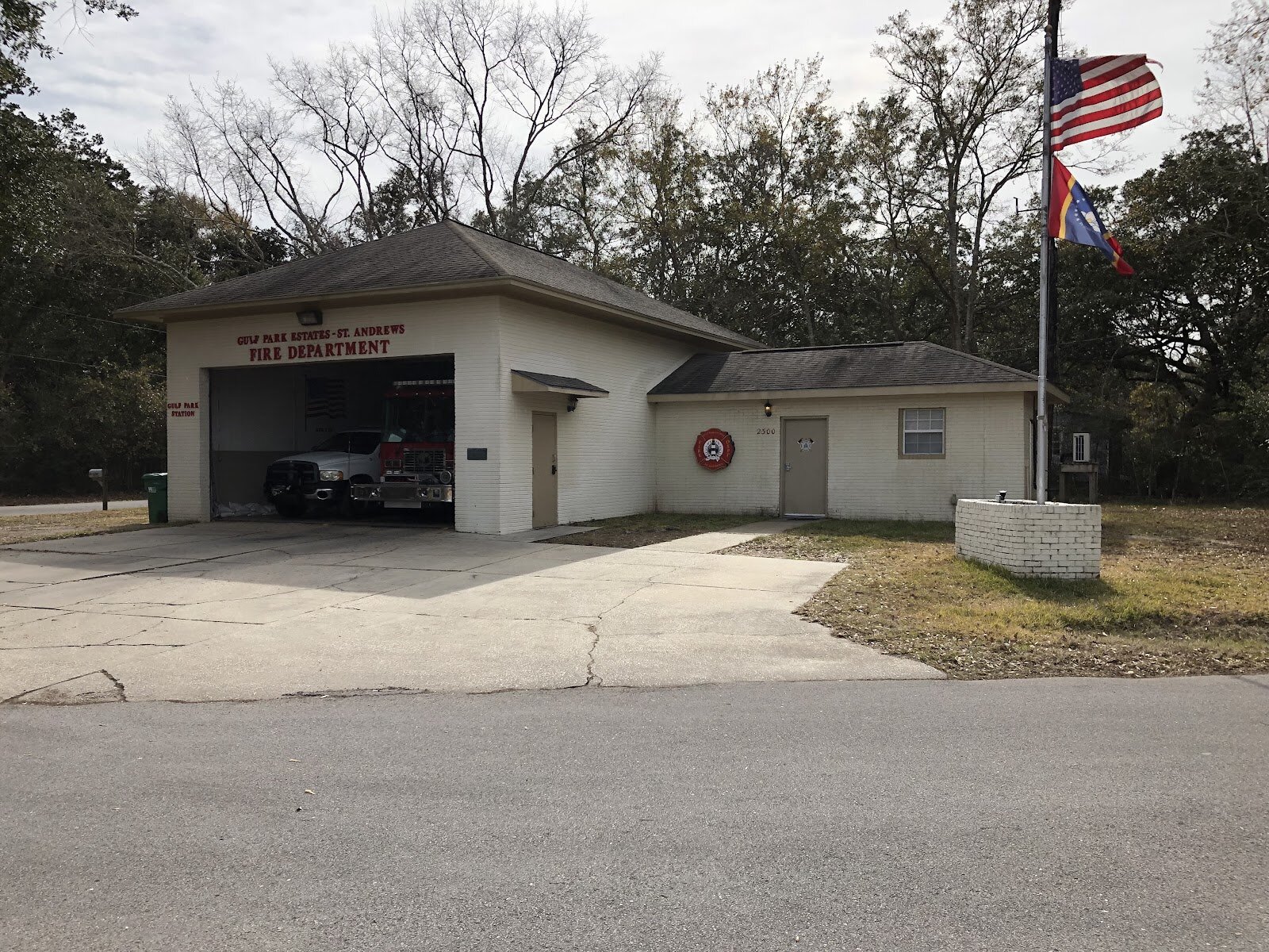 Storefront of Gulf Park Estates/St Andrews Fire Station #2, Ocean Springs.