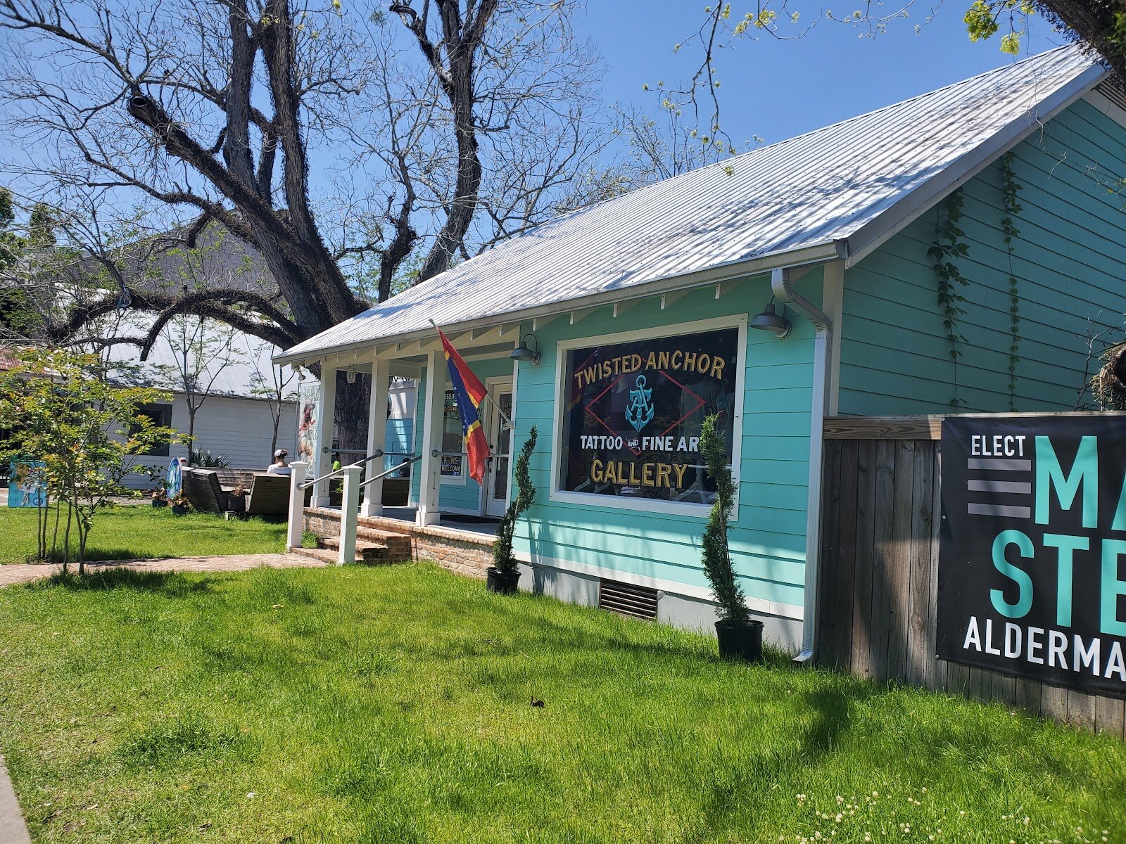 Storefront of Twisted Anchor Tattoo, Ocean Springs.